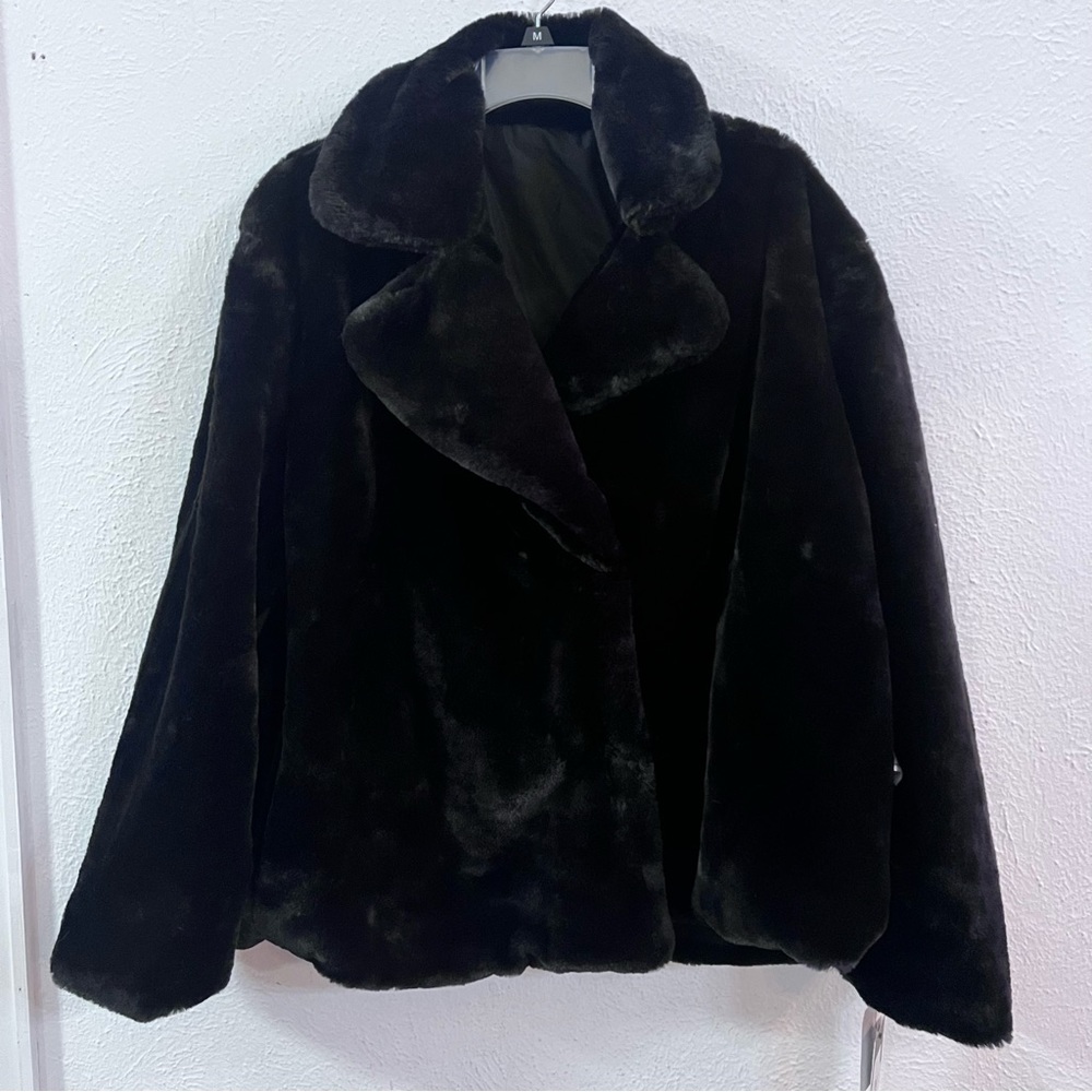 NWT Nine West black faux fur reversible jacket